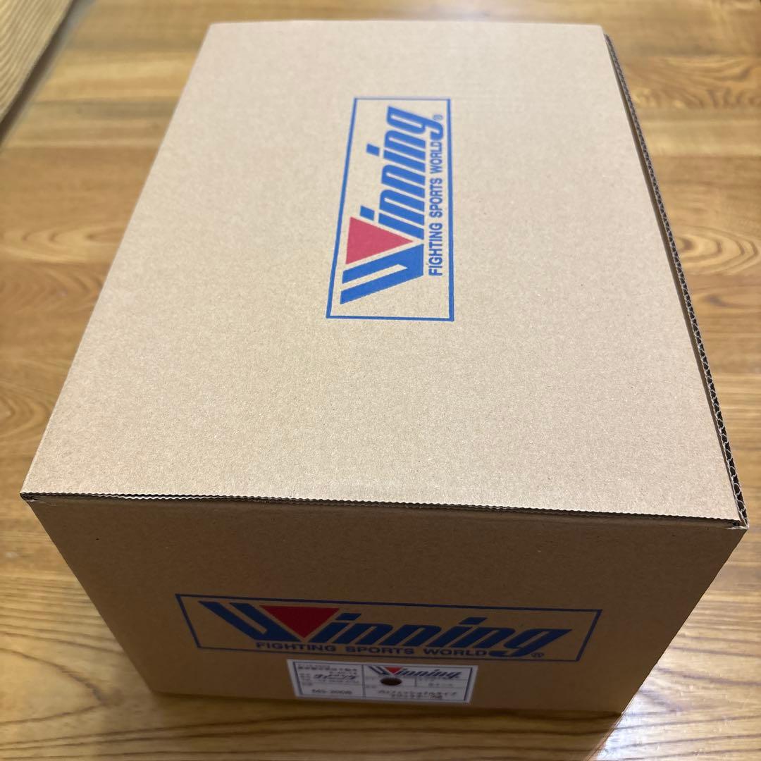 新品　未使用　ウイニングボクシンググローブ黒8oz