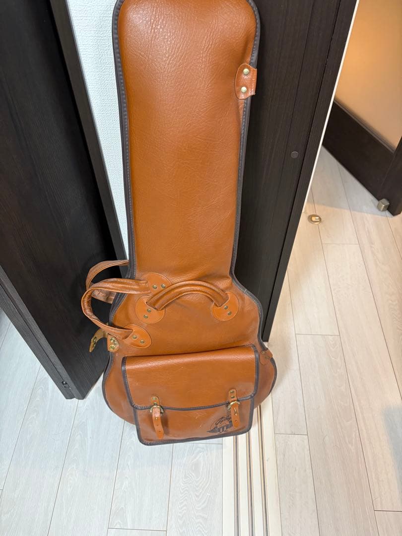 エドワーズ　フォレスト　ギター