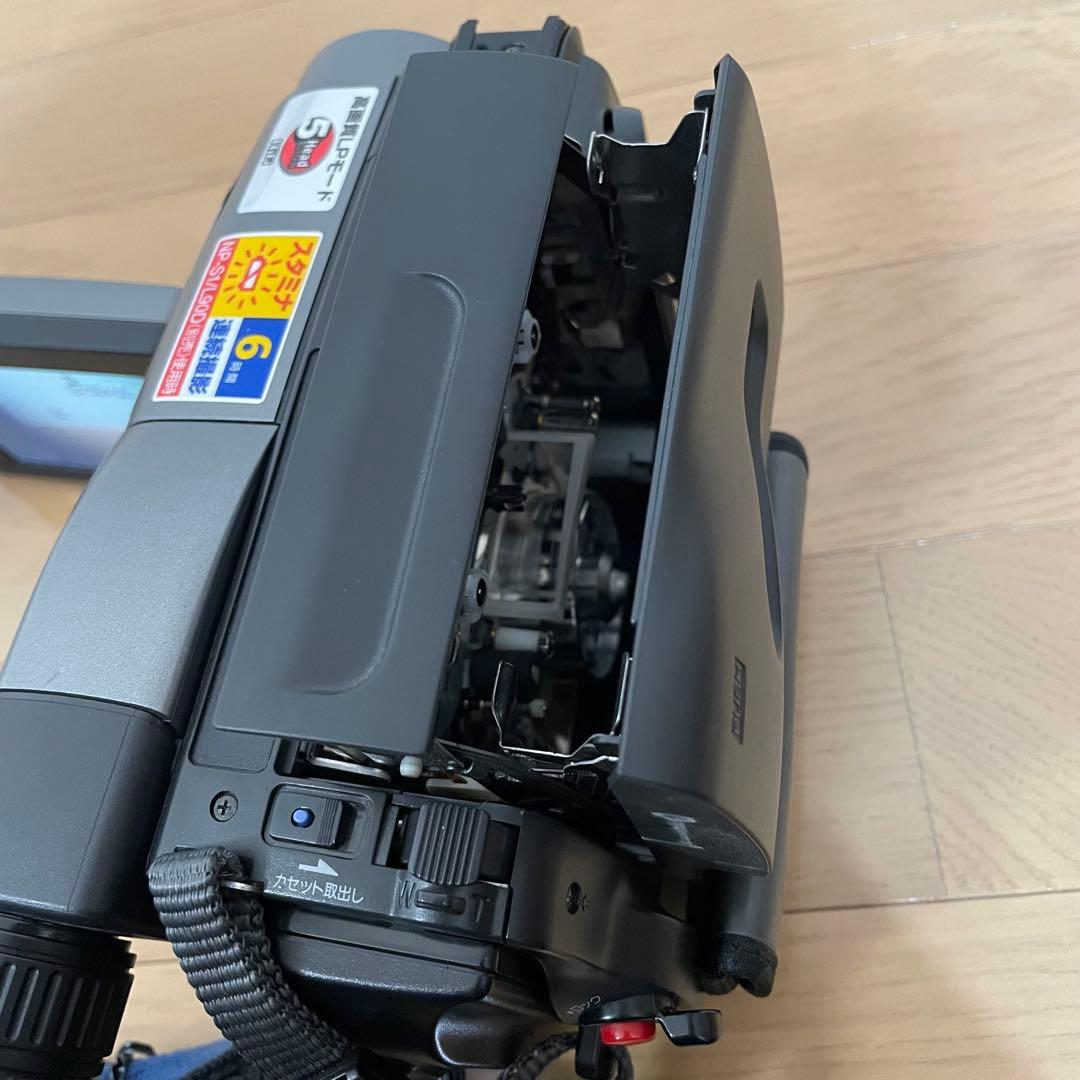SONY CCD-TRV20 ハンディカム　Video8 8ミリビデオカメラ