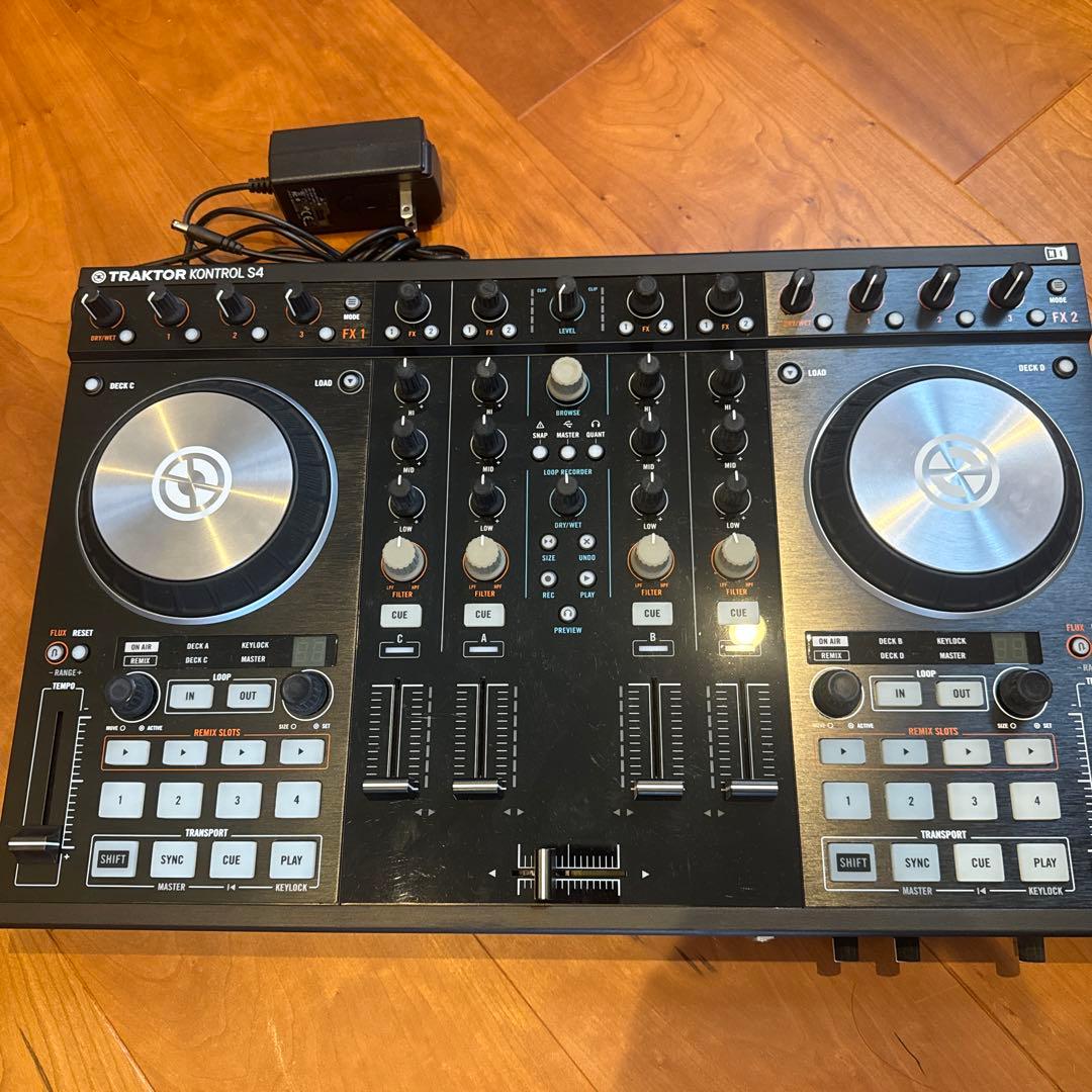 DJ機材 TRAKTOR KONTROL S4 mk2