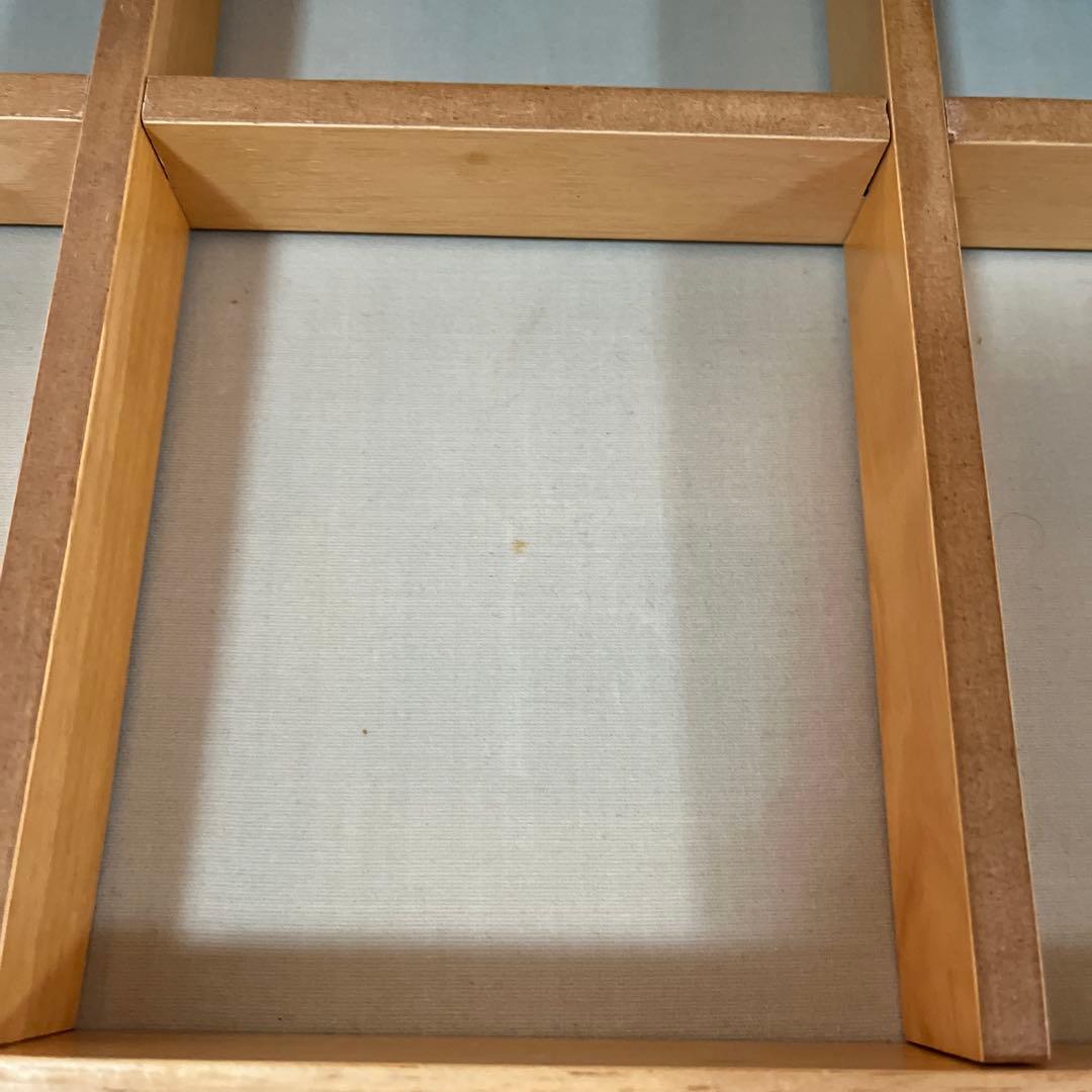 ガラス天板の木製テーブル 引き出し付き