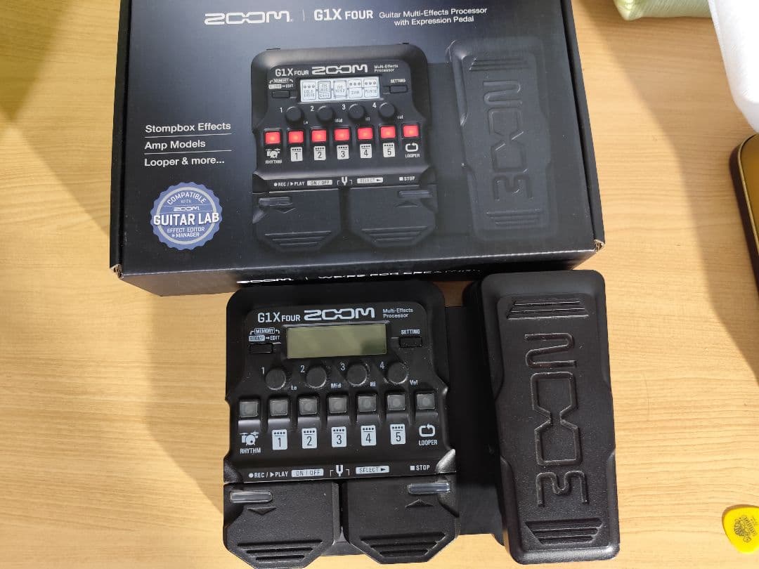 ギター ZOOM G1XFOUR