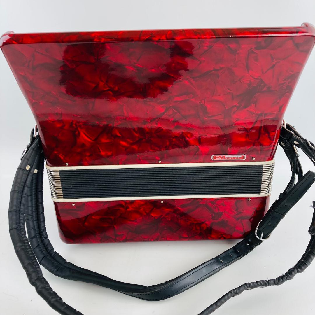 美品 BAILE アコーディオン M2019 30鍵 24ベース 赤 ケース付