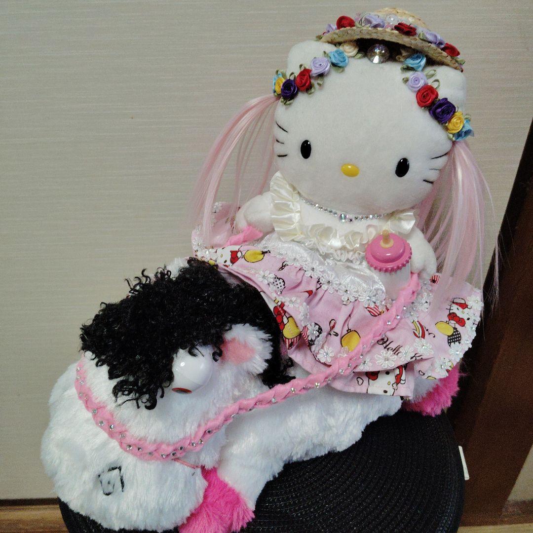 hello Kitty ハローキティ 馬のぬいぐるみ付き人形 sanrio
