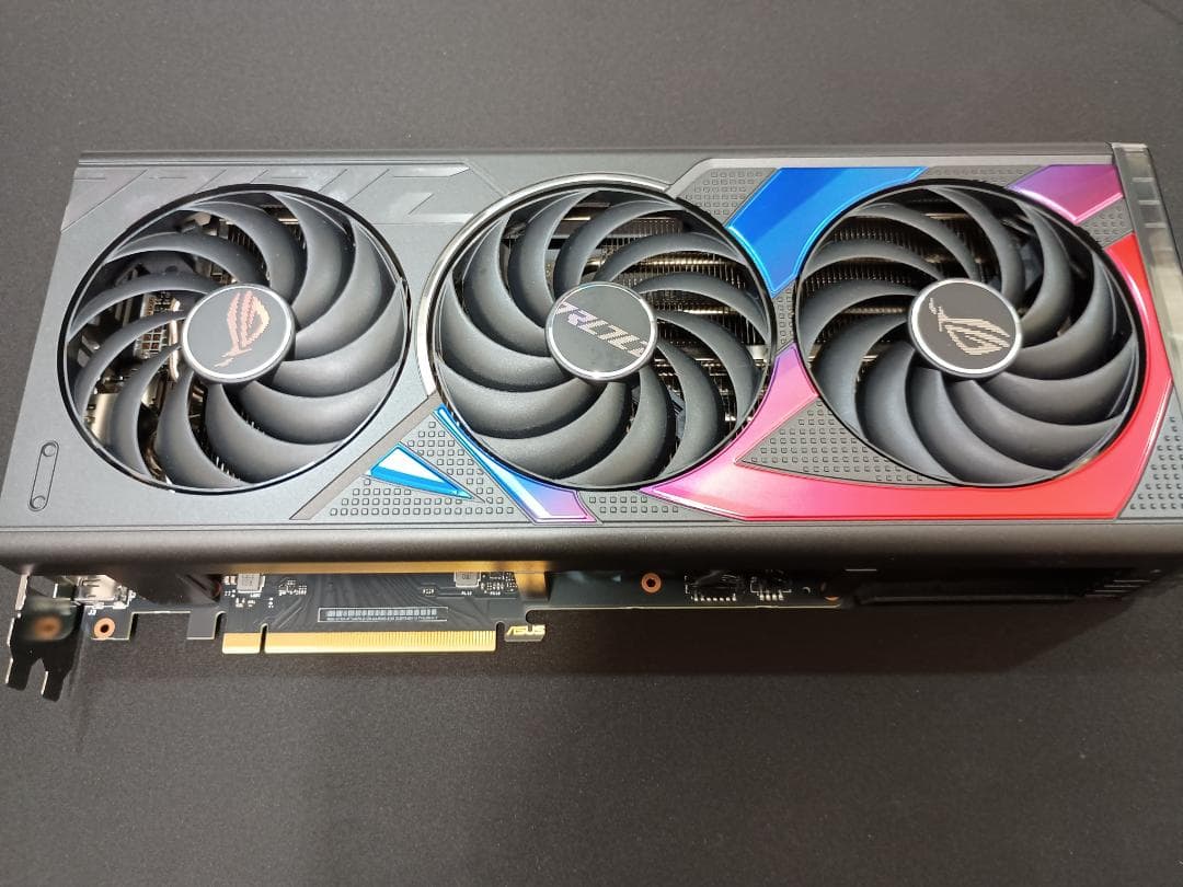ROG RTX4070 OC 12GB 美品 箱付＋CableMod赤