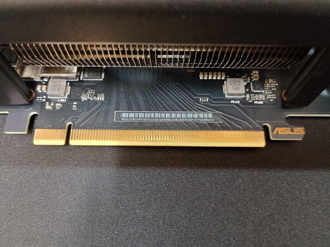 ROG RTX4070 OC 12GB 美品 箱付＋CableMod赤