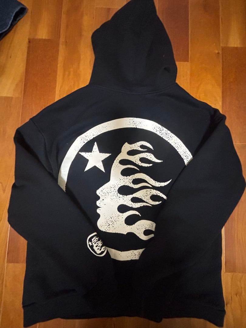 HELLSTAR パーカー