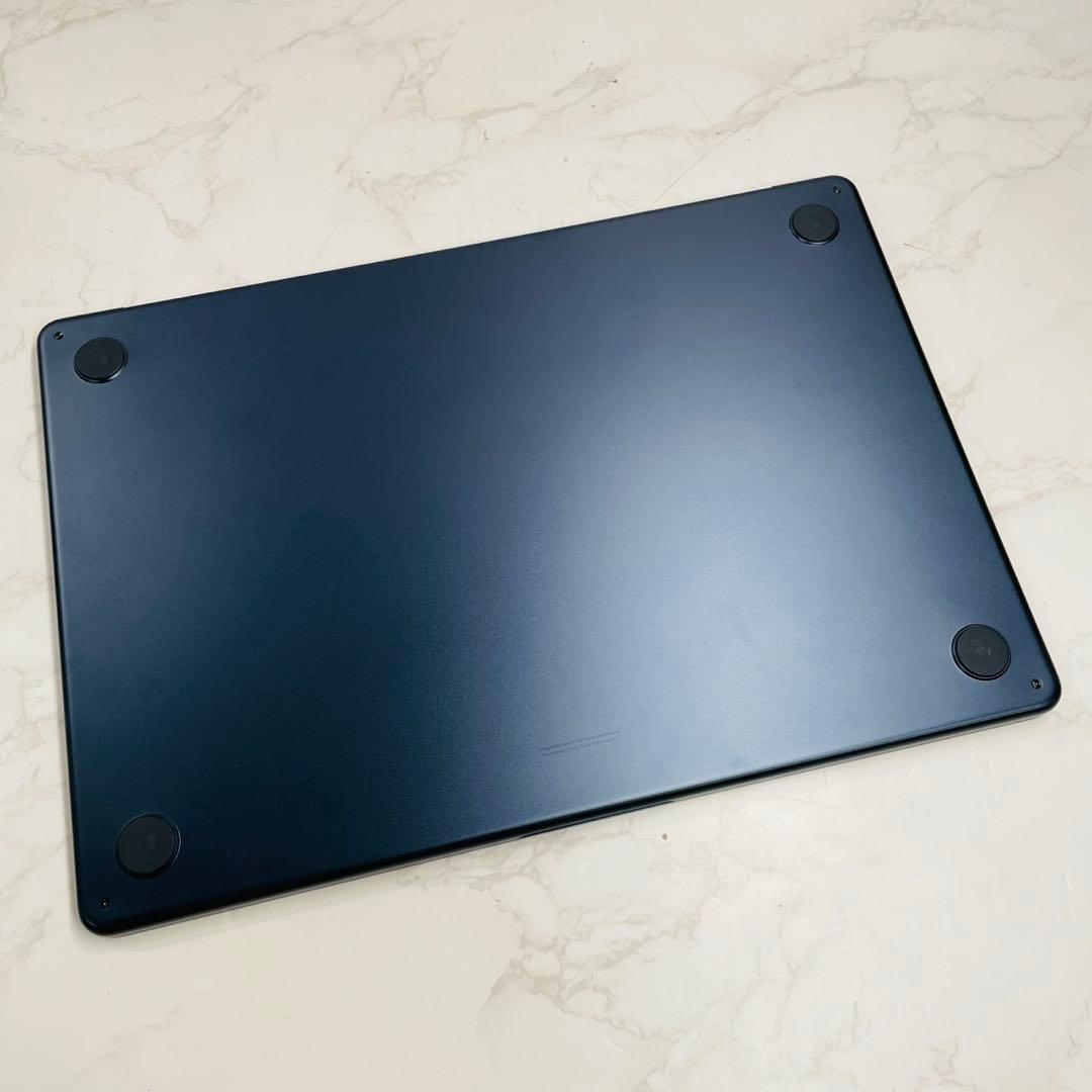 美品 MacBook Air 2024 15インチ M3 16GB 512GB