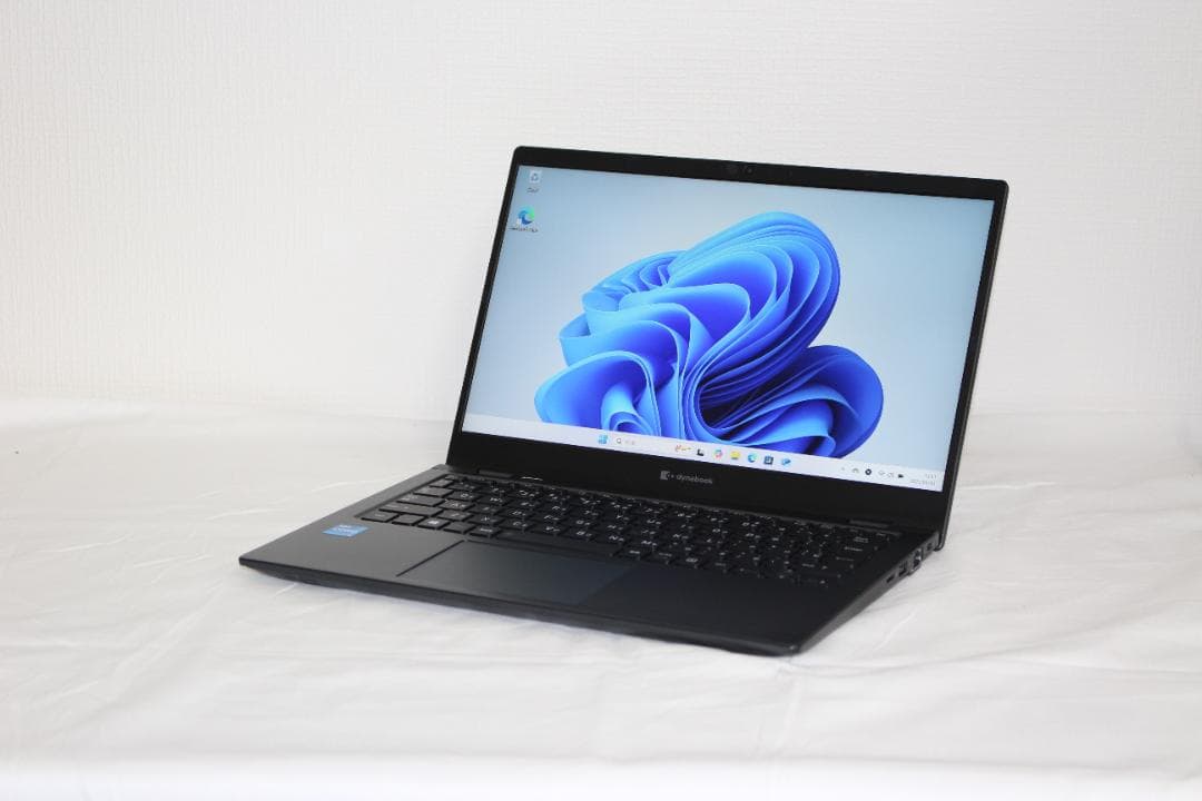 【整備済み品】 美品 Dynabook G83/HS Win11＆Office②