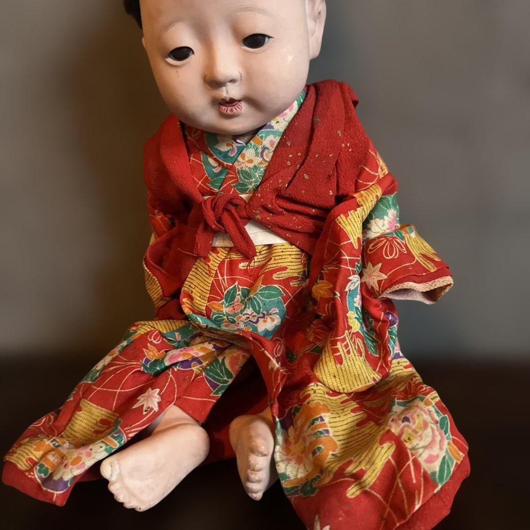 瞬間的お値下げ‼️ヴィンテージ　市松人形 赤と緑の花柄着物　幼子　かわいいあんよ