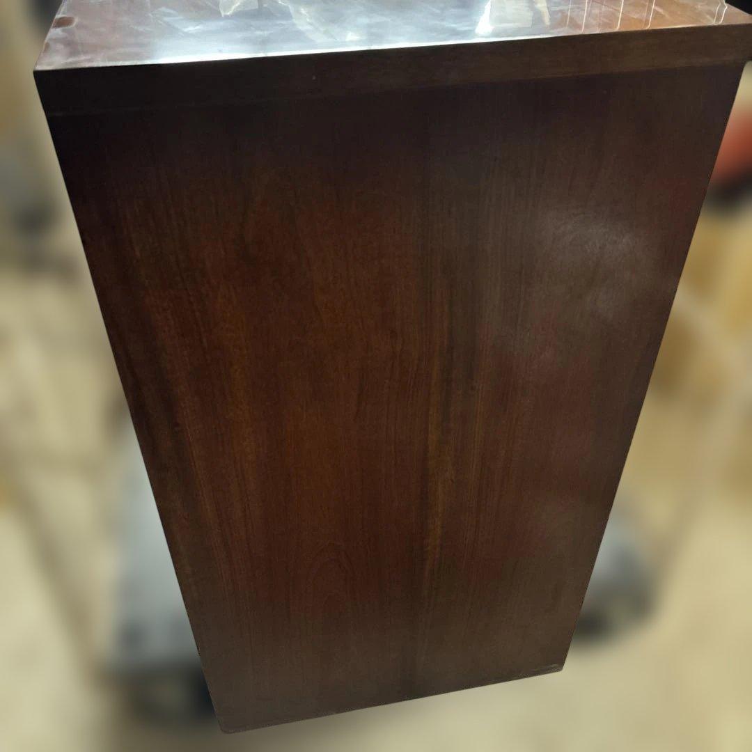 カリモク 2枚扉 キャビネットコロニアル 収納棚 食器棚