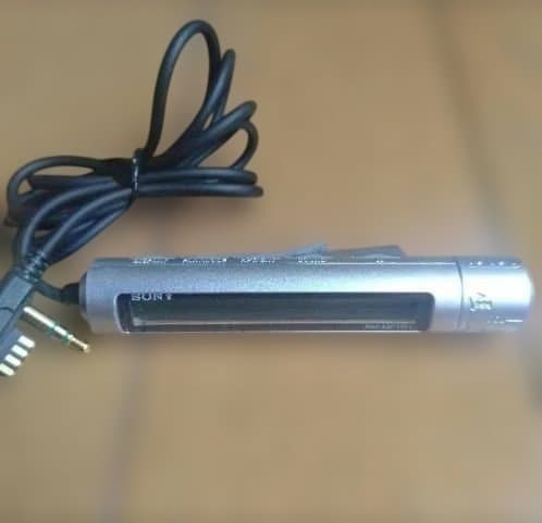 完品 SONY ポータブルMDプレーヤー MZ-E707