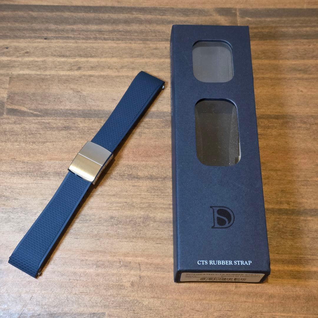 Cartier サントスドゥカルティエMM ラバーベルト