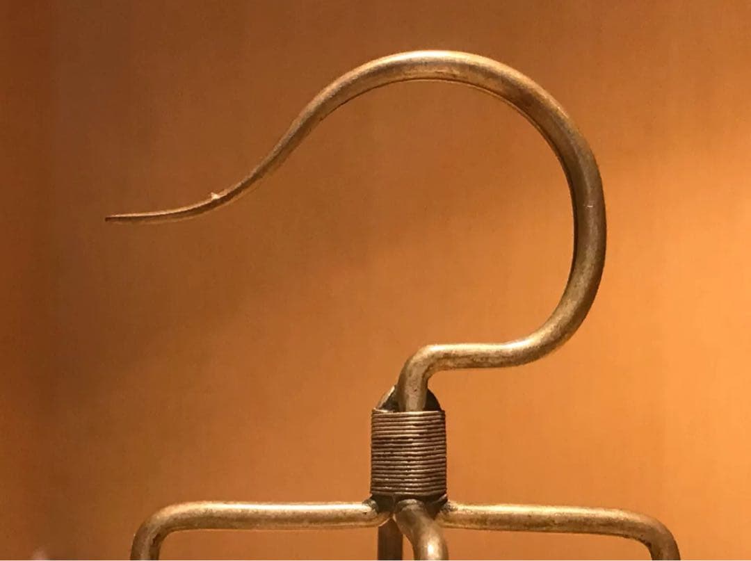 金属製ホルダー