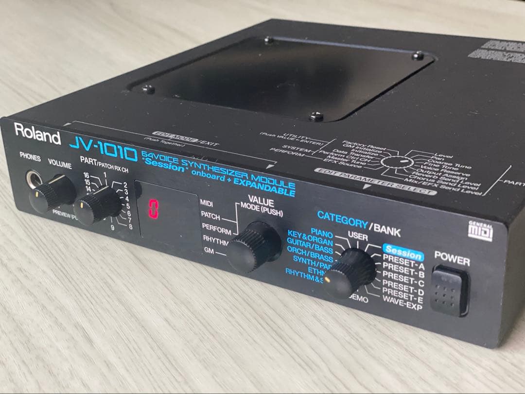 DTM・DAW Roland JV-1010