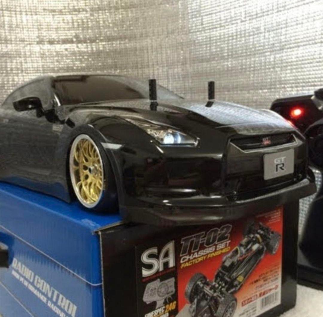 タミヤ1/10日産スカイラインR35 GT-R走行フルセット！ タミヤ ラジコン