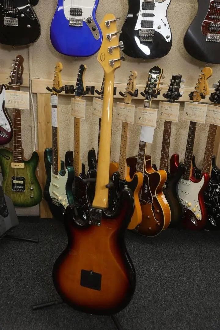 【9034】 Line6 Variax Bass 700 バリアックス ベース