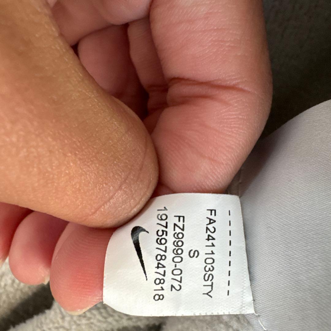 NIKEステューシーコラボ ジップパーカー