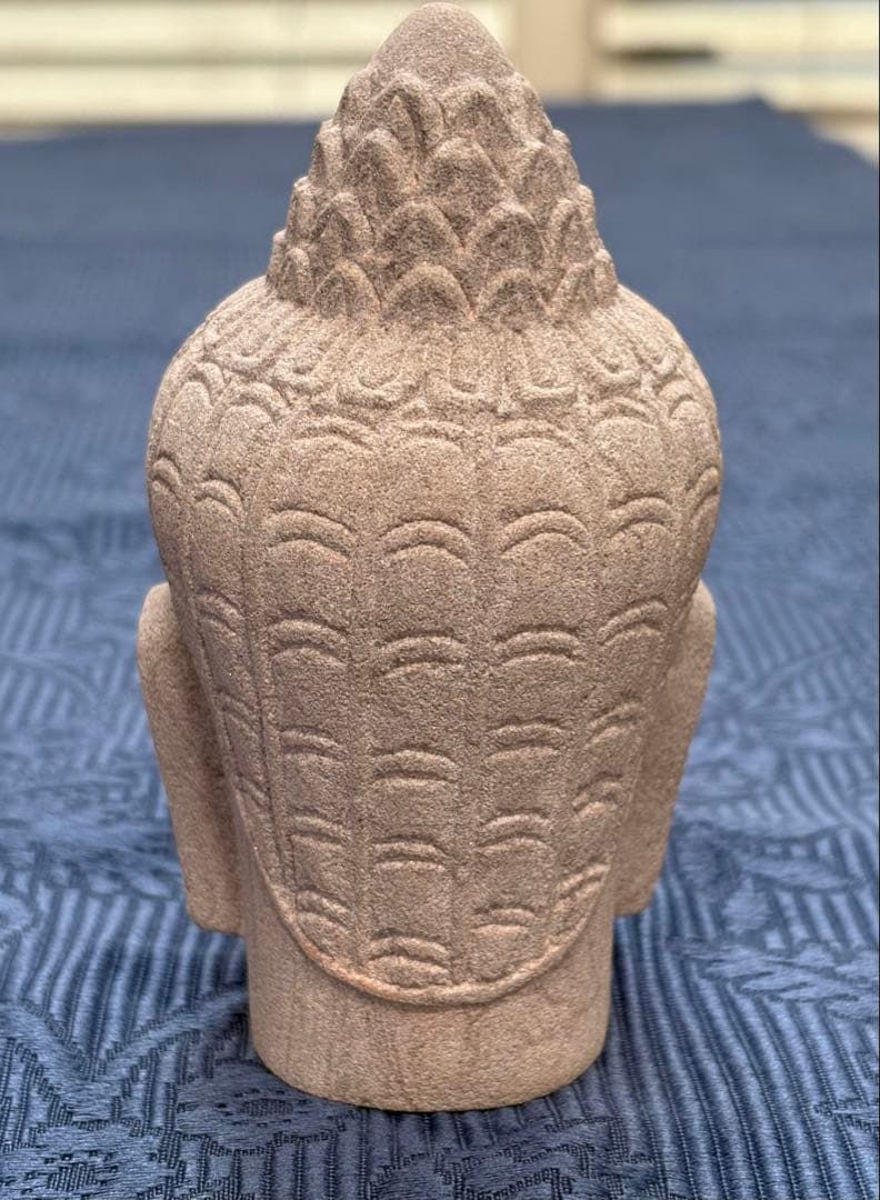 仏陀　仏頭　Buddha Head タイ　石仏