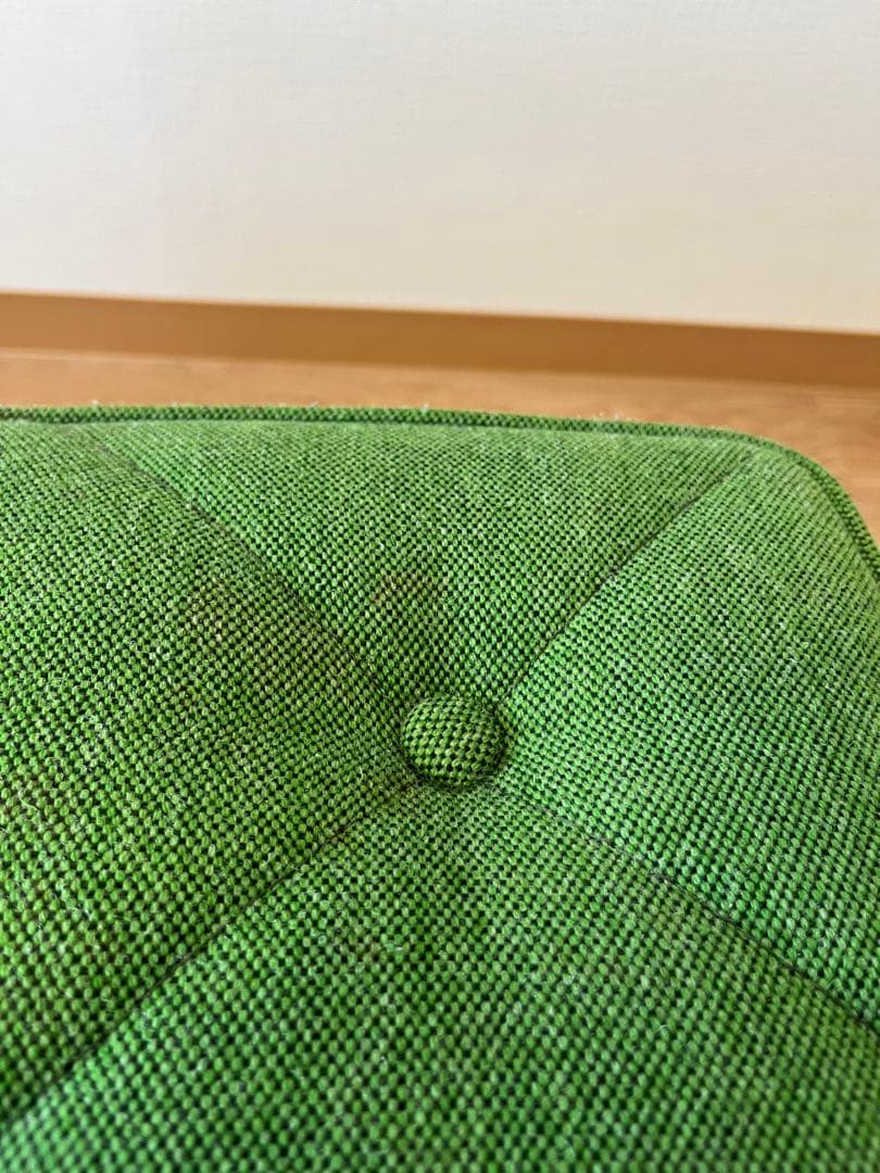 カリモク60 オットマン タープグリーン