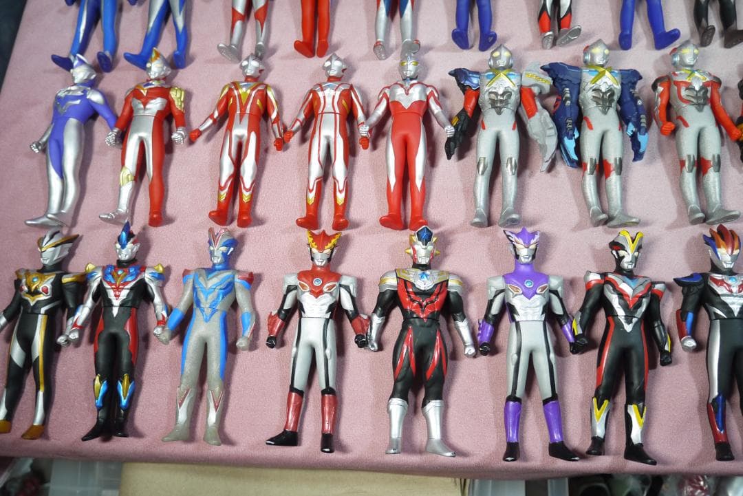 ウルトラヒーローシリーズ500　ウルトラマン　ソフビ　83体セット