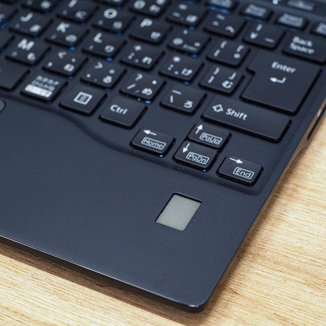 Fujitsu lifebook、16GB メモリ、Windows 11 Pro