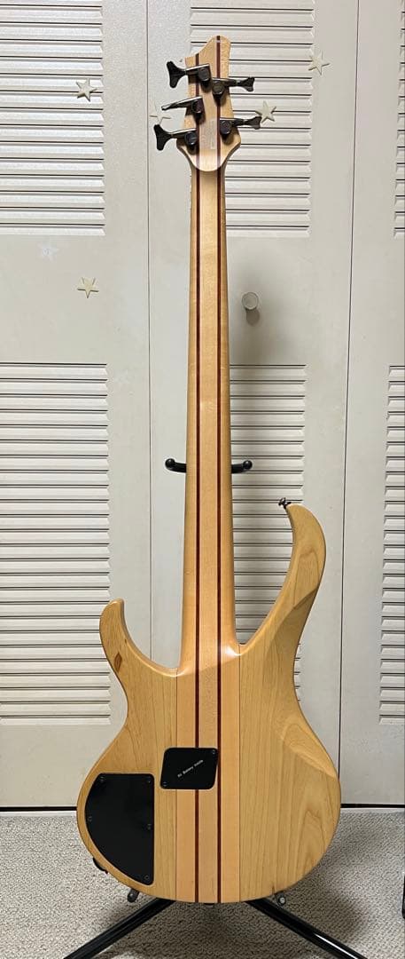 Ibanez 5弦ベース BTB 675