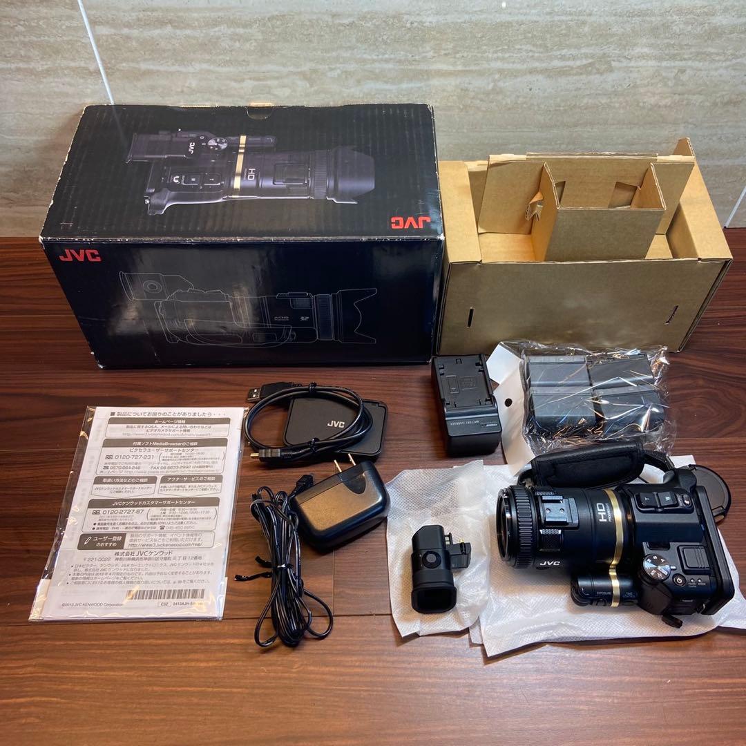 Victor JVC GC-YJ40 ビデオカメラ ほぼ新品 5644