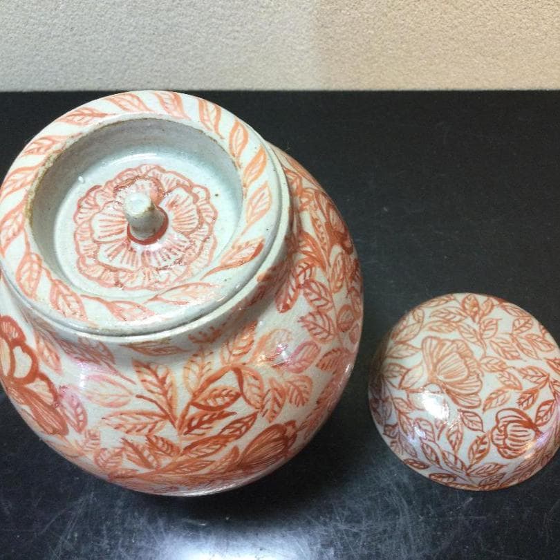 陶芸　手作り陶器　茶壺、赤絵牡丹図柄
