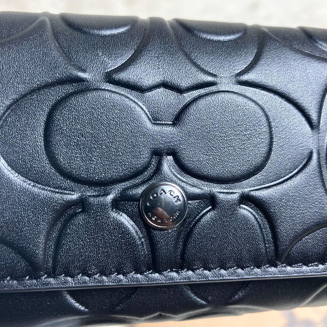 未使用品 COACH エンボス シグネチャー キーケース レザーブラック
