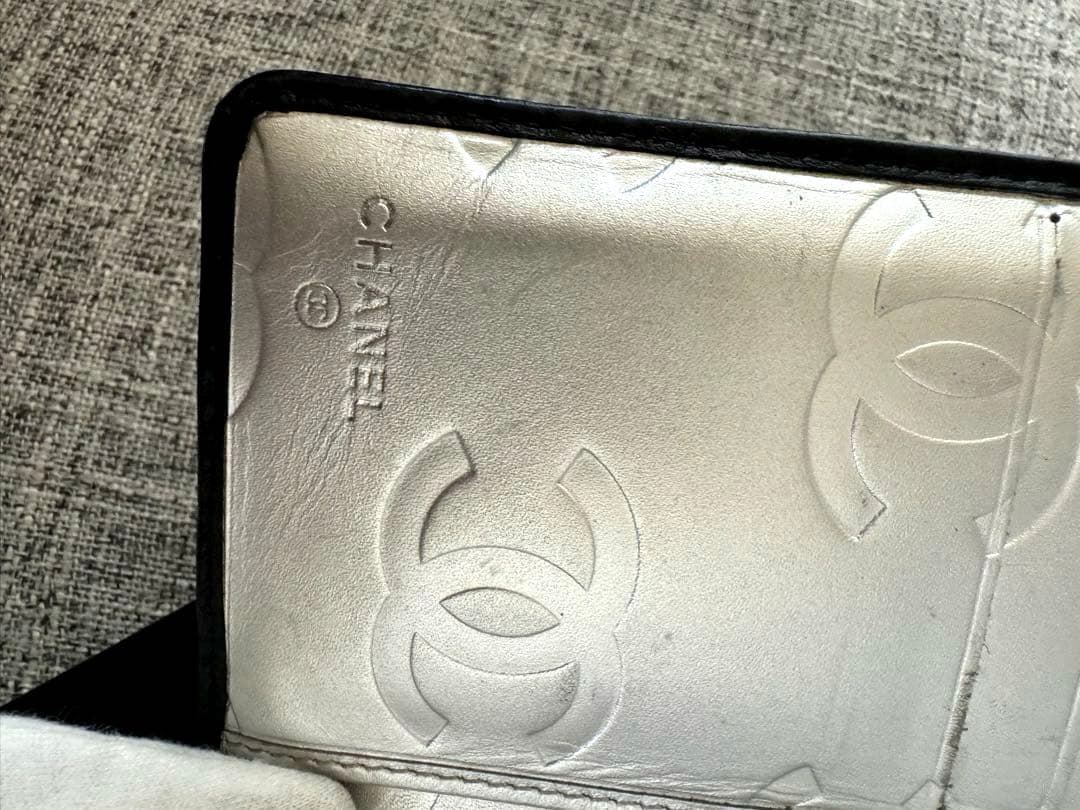 美品♪ CHANELシャネル 限定品カンボン　二つ折り財布　シリアルシール付き！