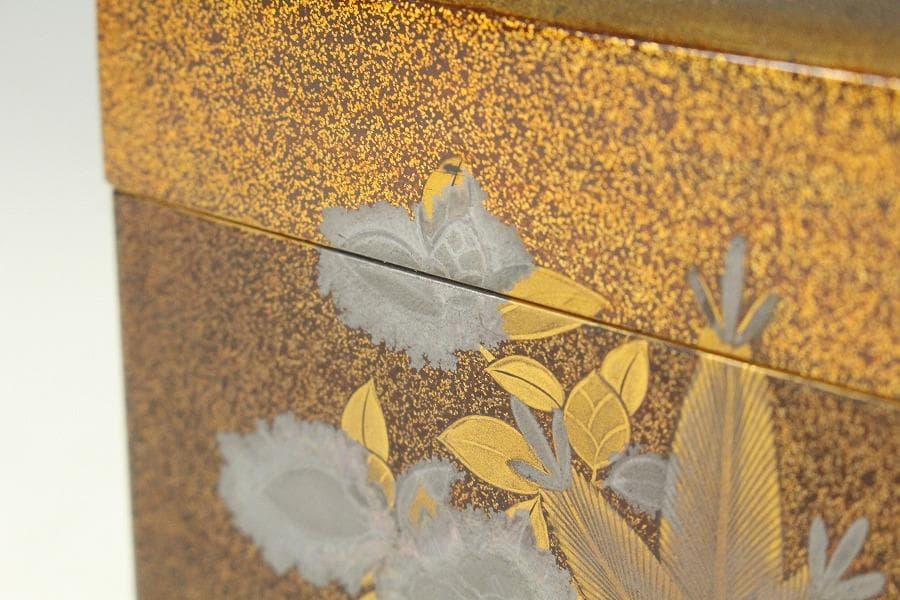 名品 岩庭草花蒔絵 時代 文箱 内 刺繍貼 美品(K-YC576)