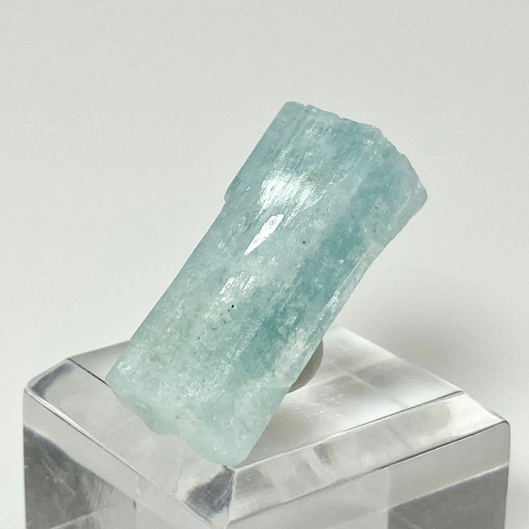 ベリル　アクアマリン　緑柱石　鉱物標本　原石　天然石　ストーン　エメラルドコア