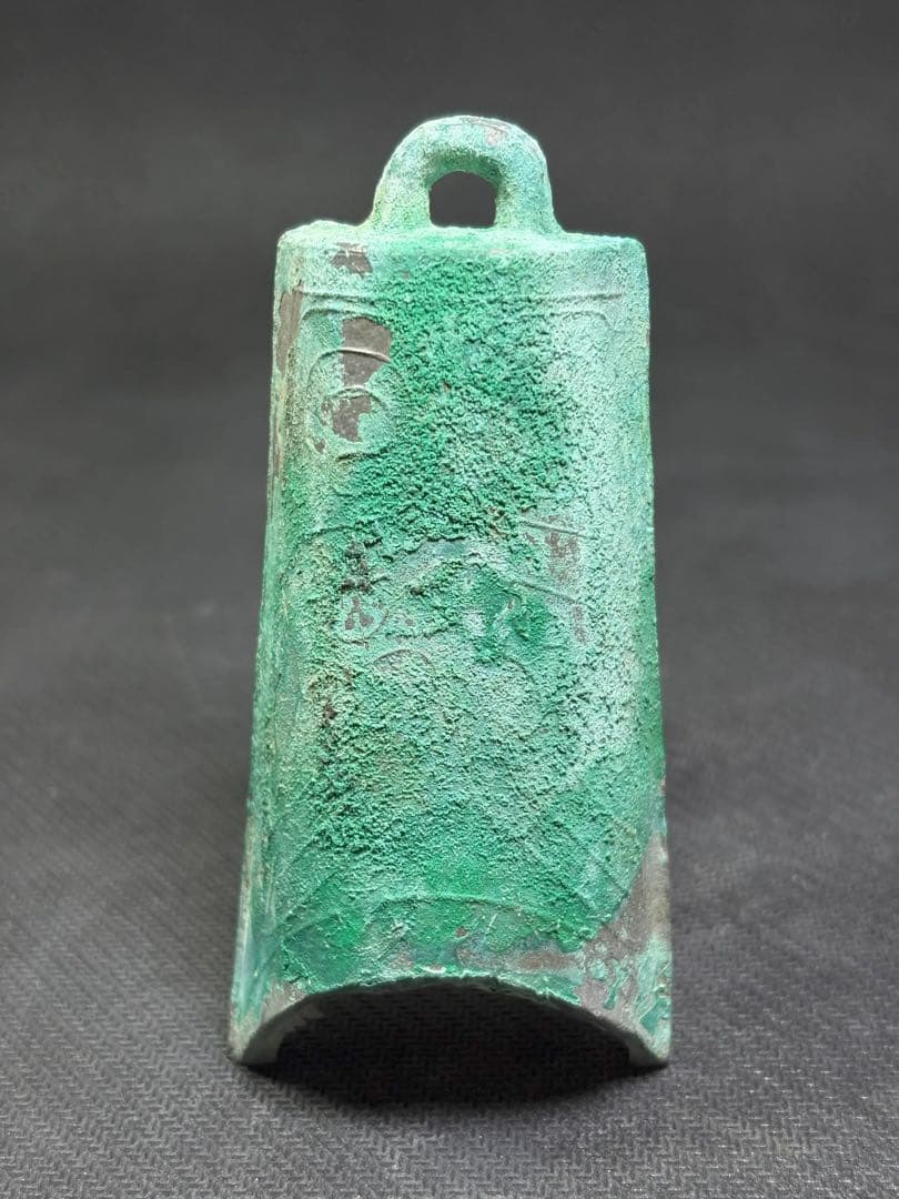 周時代 獣面文様 青銅編鐘 銅製の彫刻 中国古美術 極細工 工芸品 美術品置物