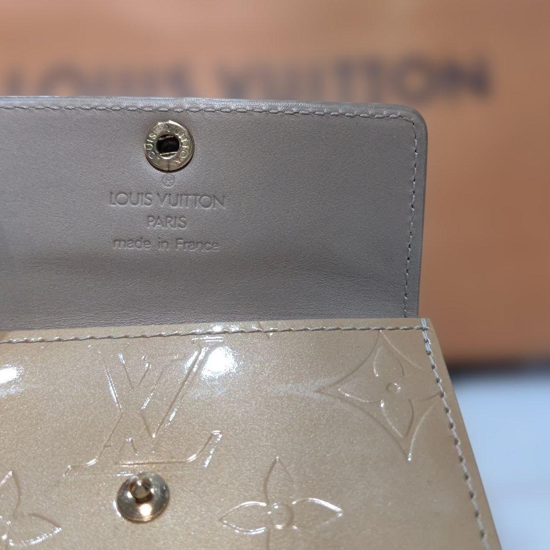 美品　LOUIS VUITTON ルイヴィトン ヴェルニ 三つ折り財布