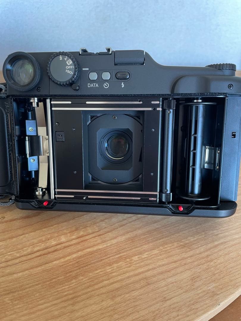 フィルムカメラ FUJIFILM GA645 Professional 6x45