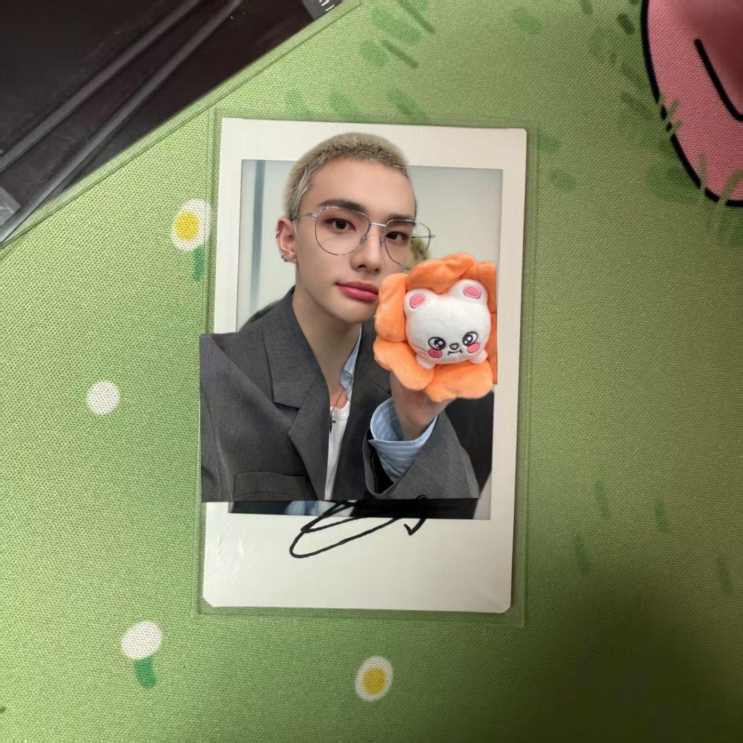 straykids スキズ ヒョンジン 直筆サイン入りチェキ 静岡 B賞