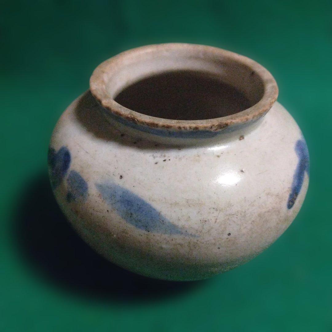 青い模様の陶器の壺　李朝　小壺
