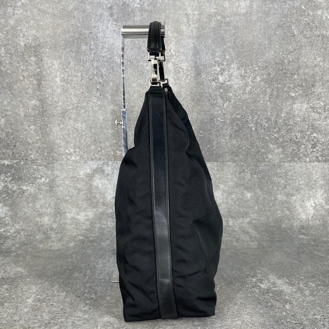 美品 GUCCI グッチ ナイロン レザー G金具 ワンショルダーバッグ 黒