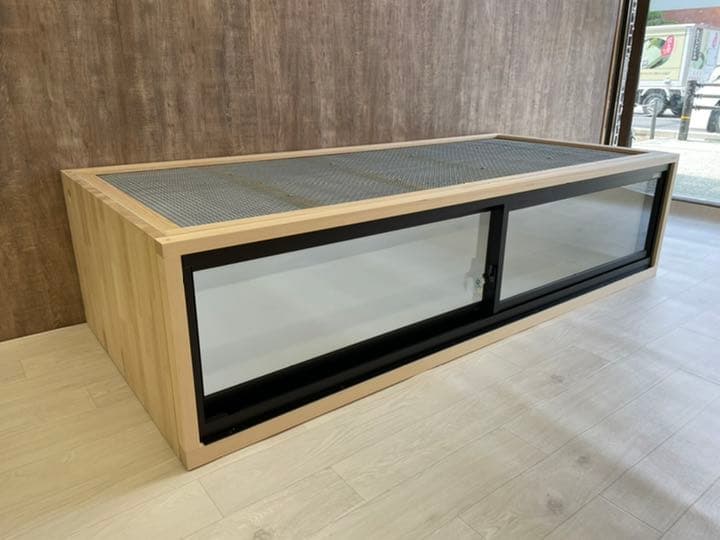 ＦandＫ爬虫類木製ケージ　特定動物ケージ　1800×900×600