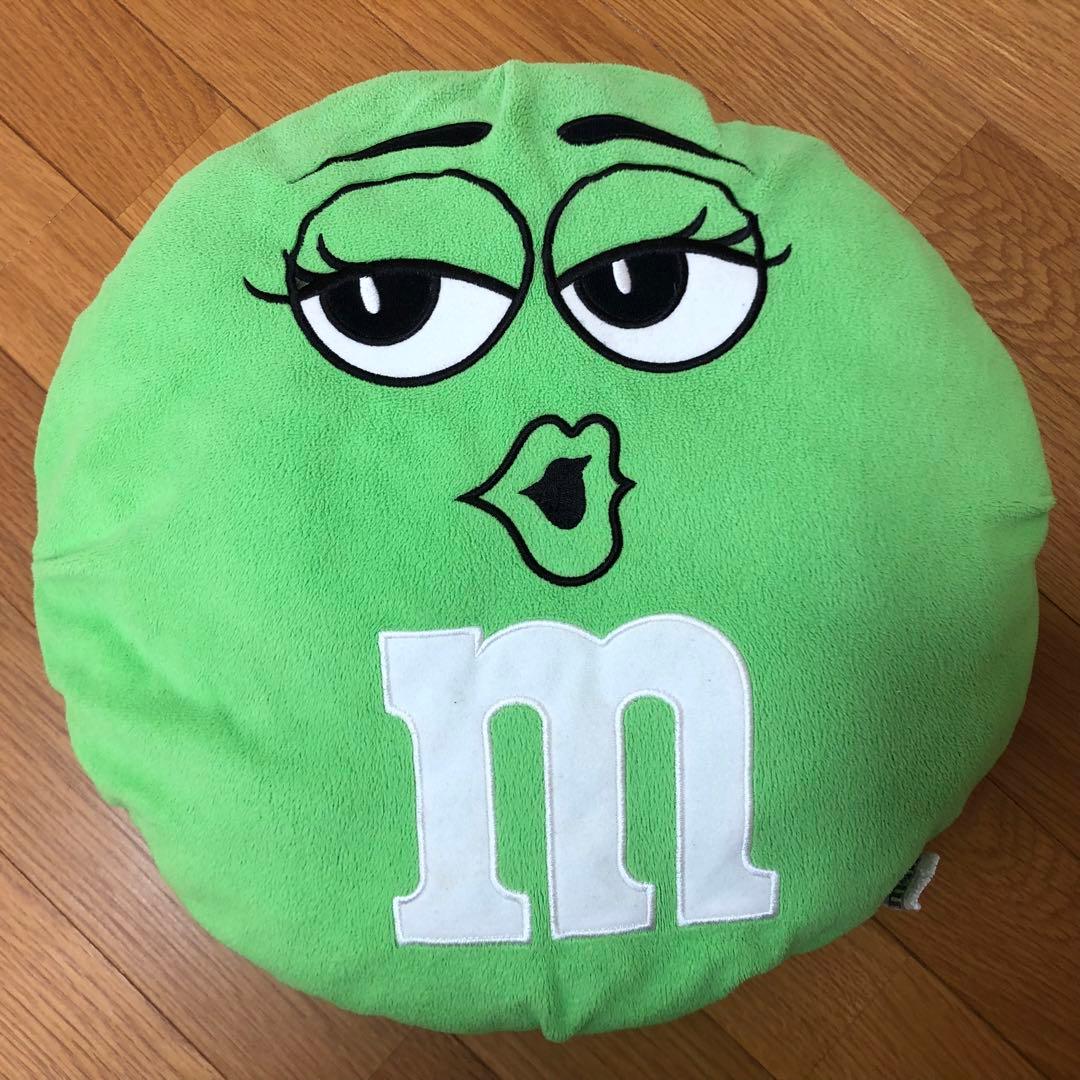 m&ms スポンジボブ　クッションセット