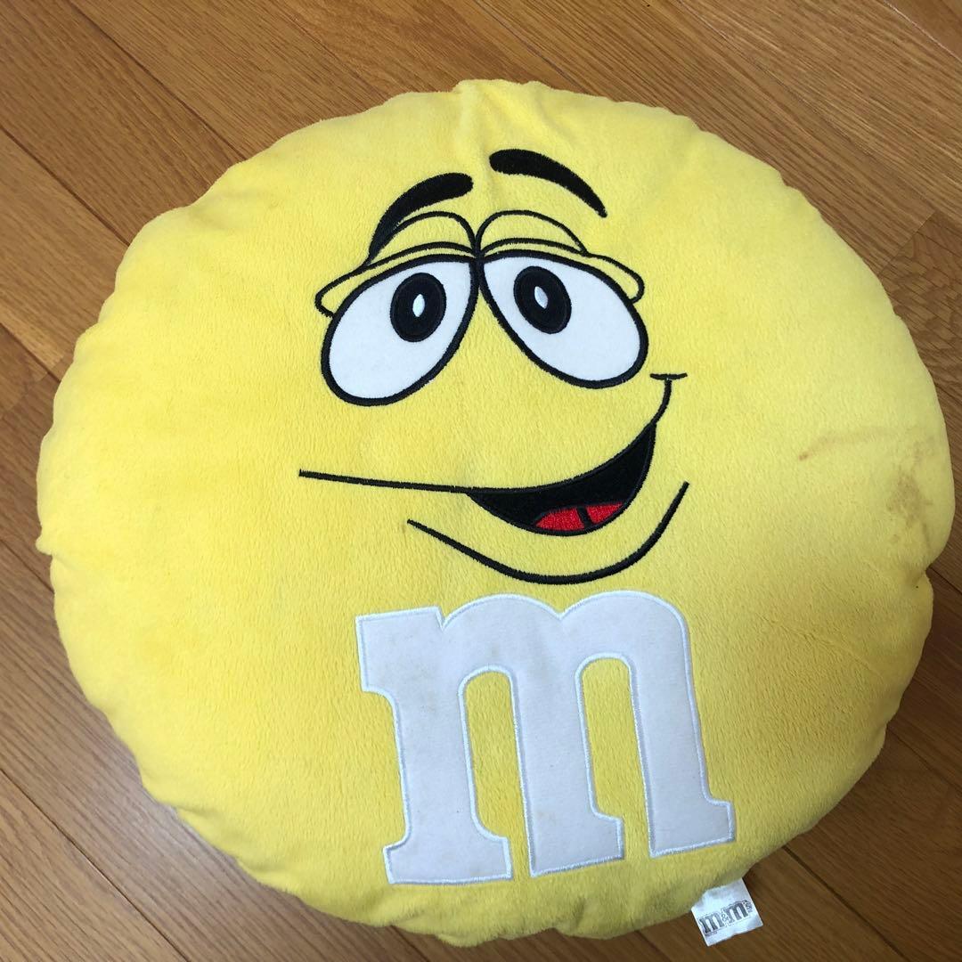 m&ms スポンジボブ　クッションセット