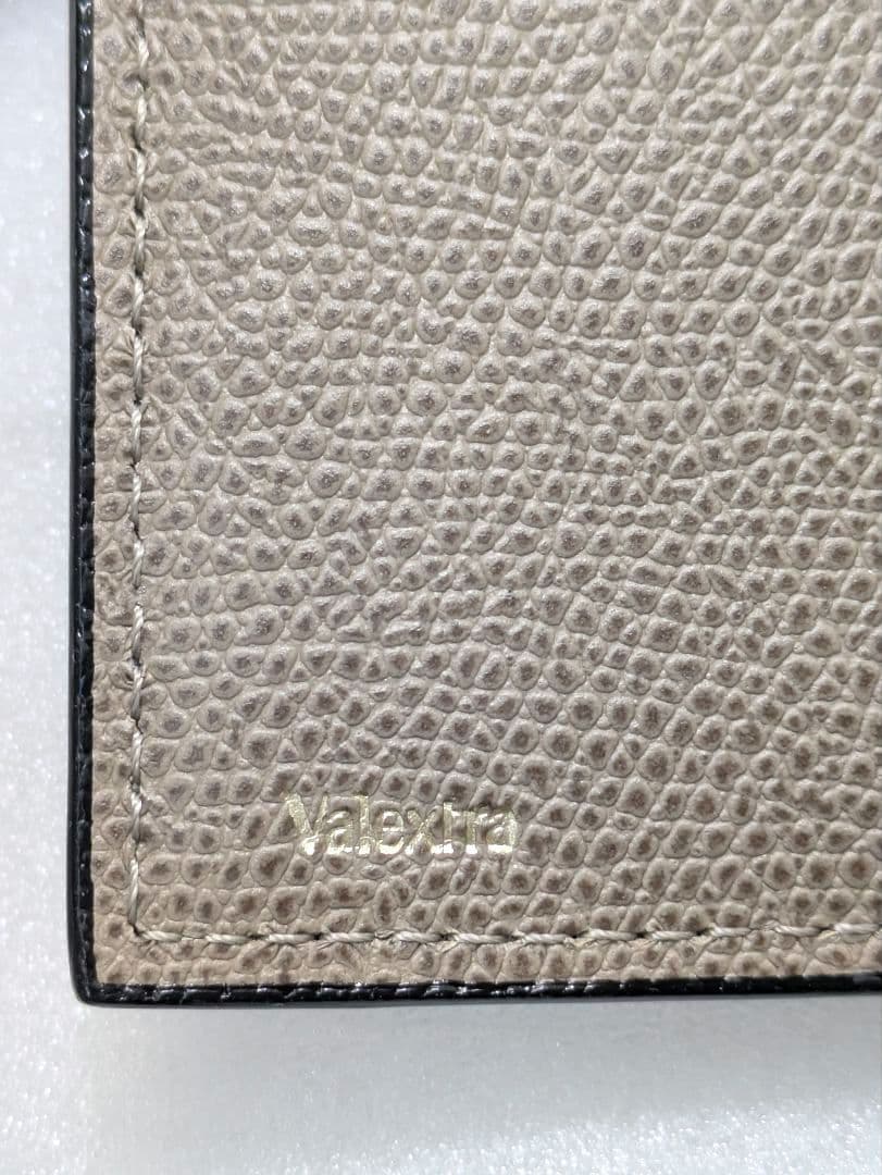 【新品未使用品】Valextra イジィデ ウォレット オイスターグレー