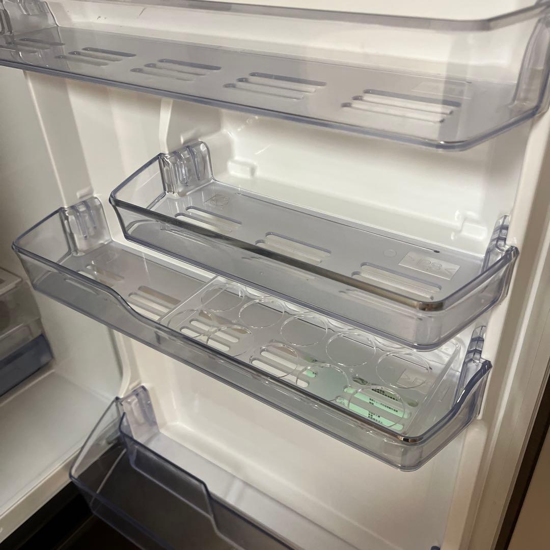 2022年製　三菱 冷蔵庫　MR-CX37H-T 365L