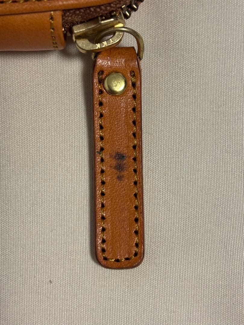 バハギア　ペンケース　ラウンドジップ型　栃木レザーjeans　ブラウン