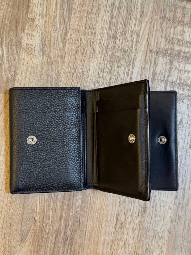 LOEWE 三つ折財布