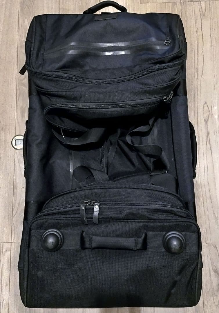 ナイキ　NIKE 大型　トラベルキャリー　150L キャリーケース　黒　2way