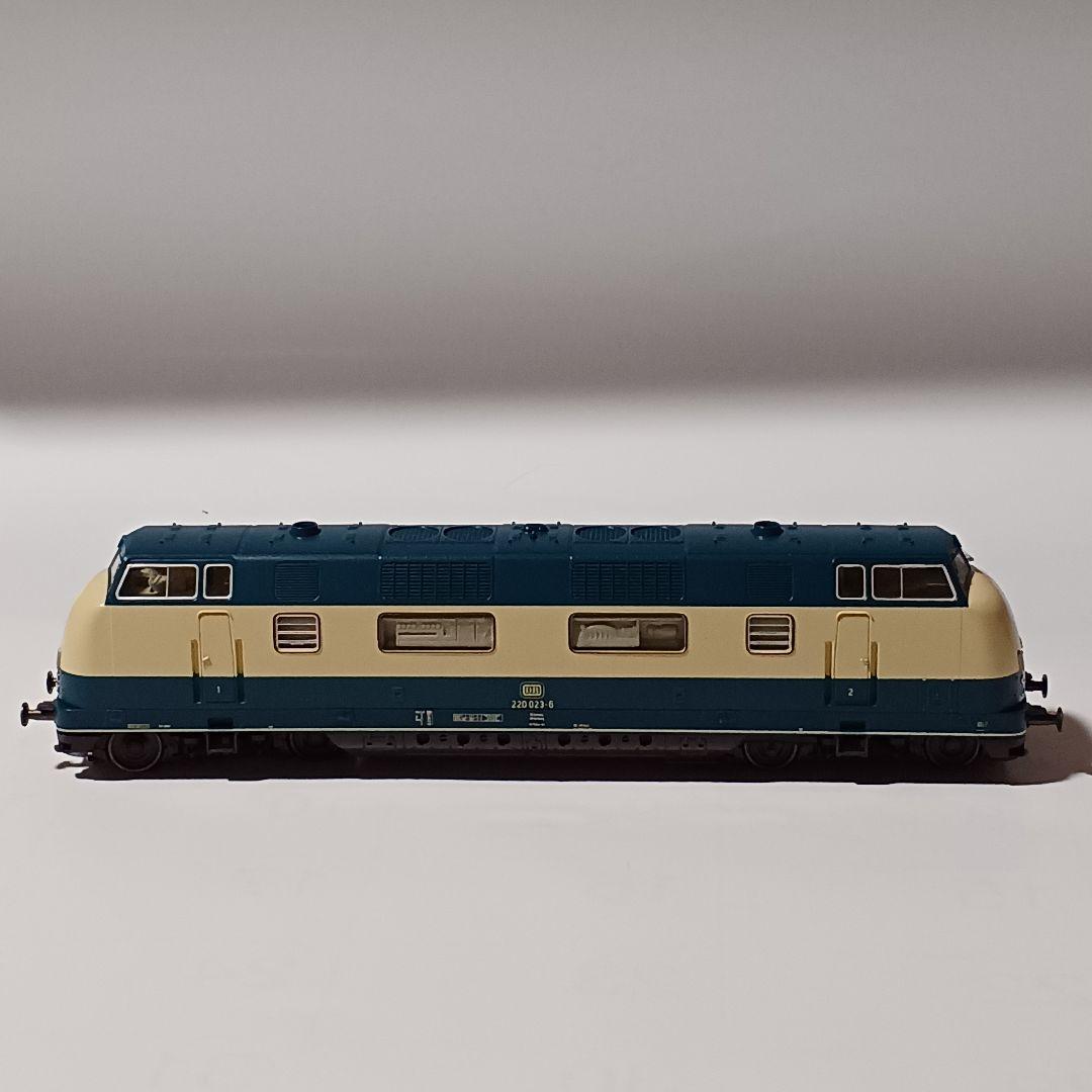 ROCO DB 220型 ディーゼル機関車 タルキス色 品番43524