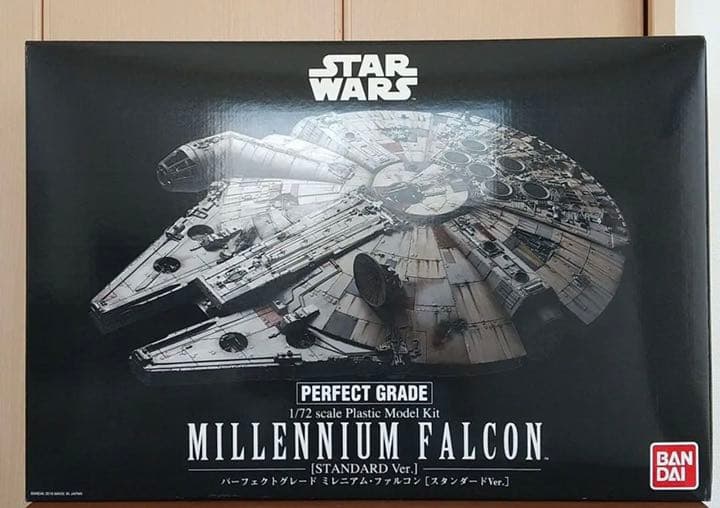 PG 1/72  ミレニアム·ファルコン スタンダードVer.