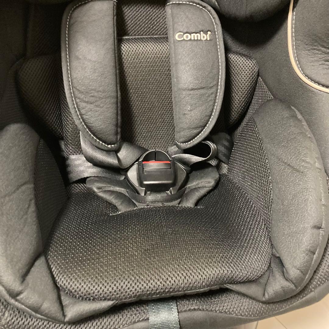コンビ クルムーヴ ISOFIX エッグショック　回転式　チャイルドシート